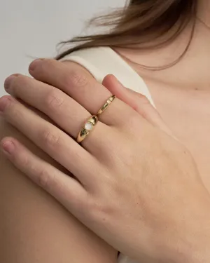 ADA MOONSTONE RING | GOLD