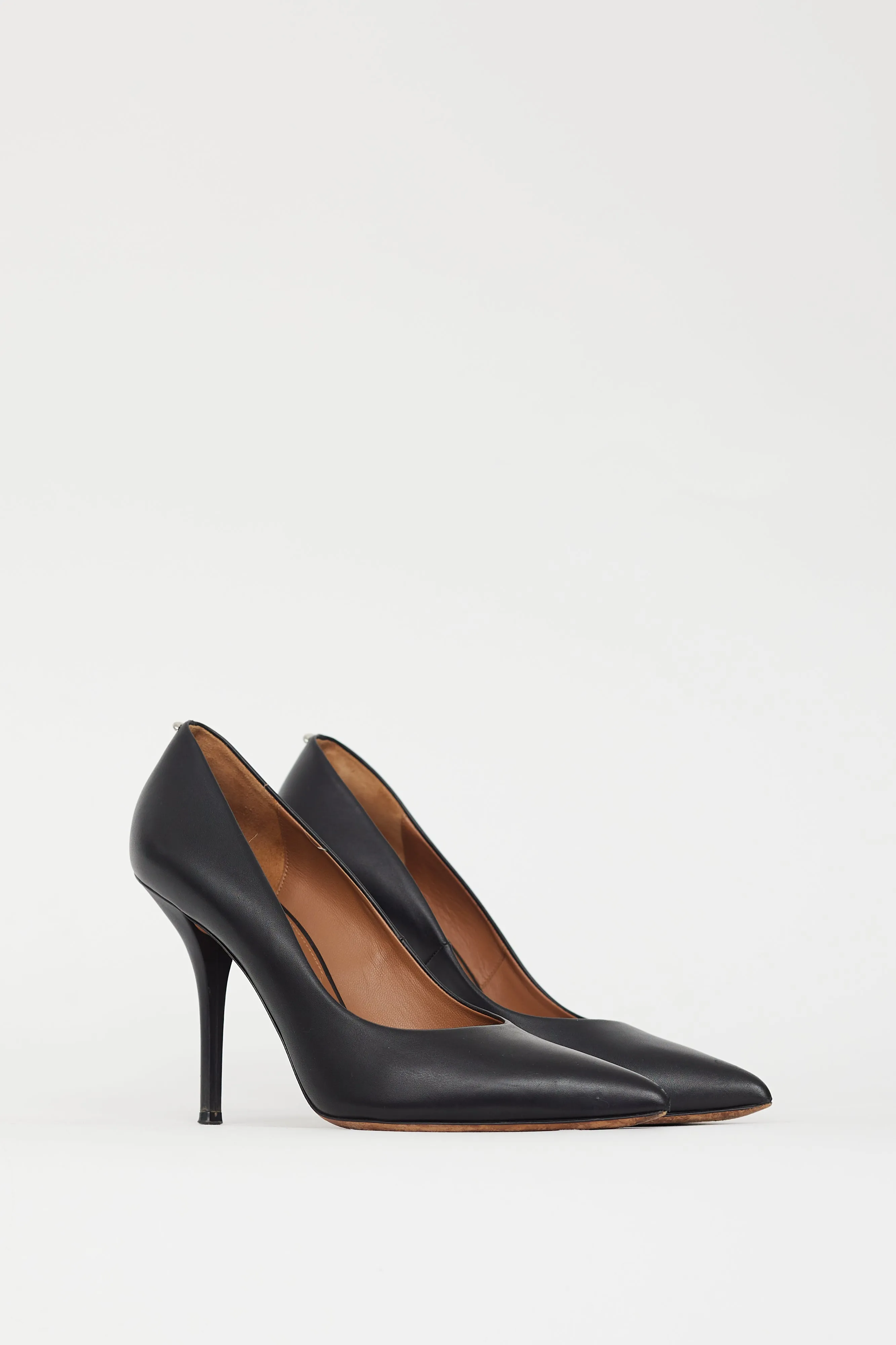 Black Leather & Silver Ring Pointed Toe Pump