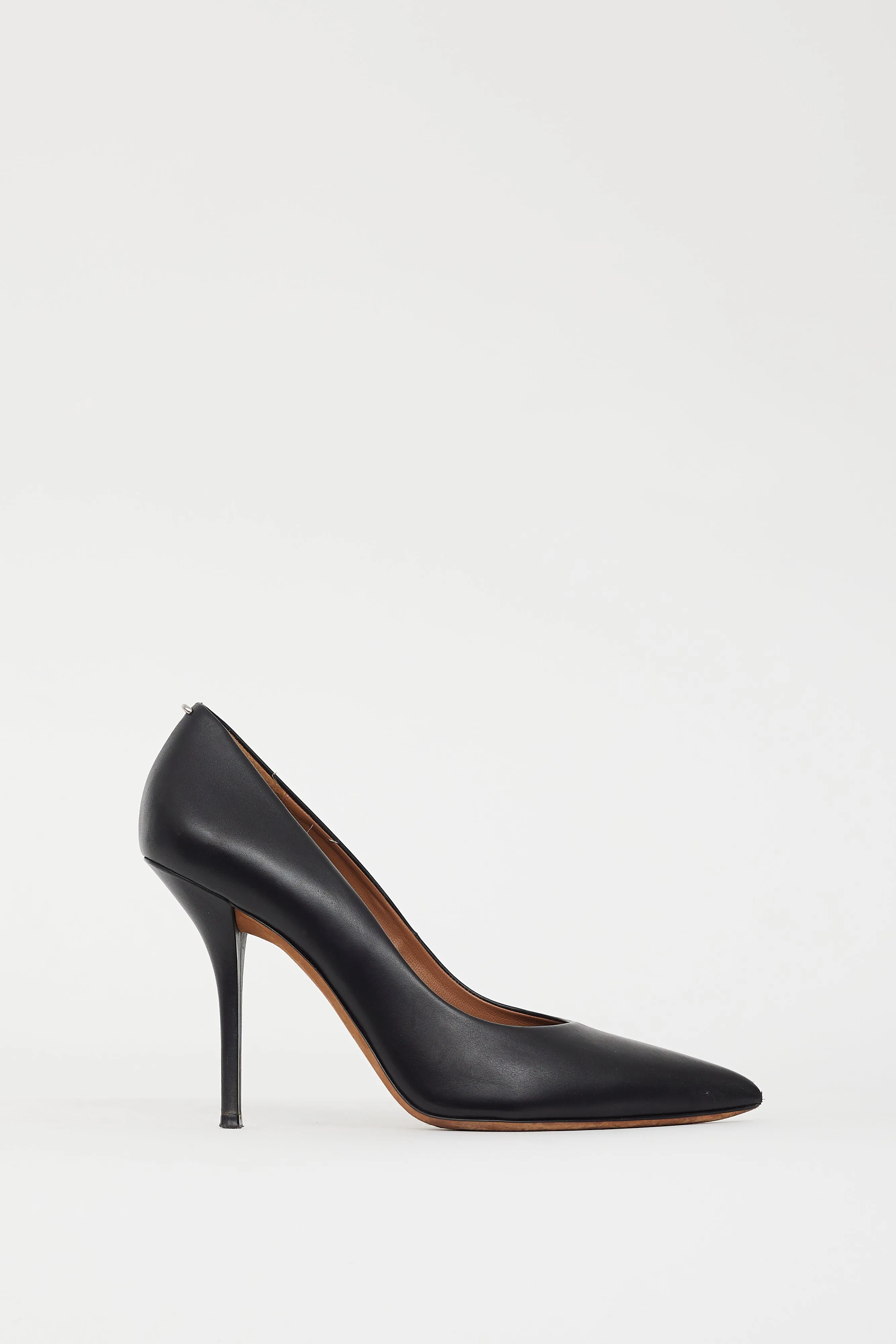 Black Leather & Silver Ring Pointed Toe Pump