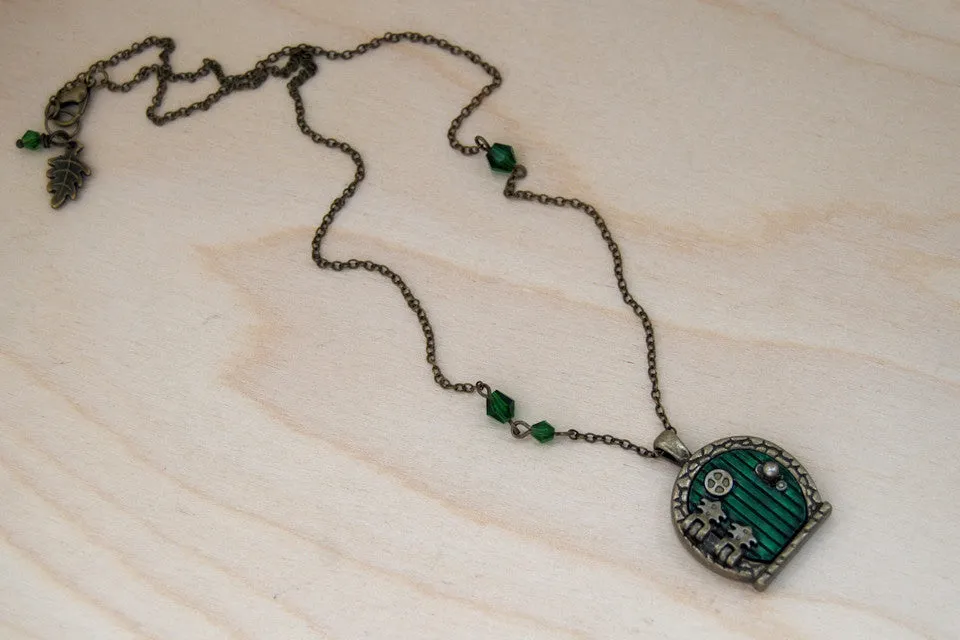 Brass Bag End Hobbit Door Locket | Lord of the Rings Jewelry | Green Hobbit Door Necklace