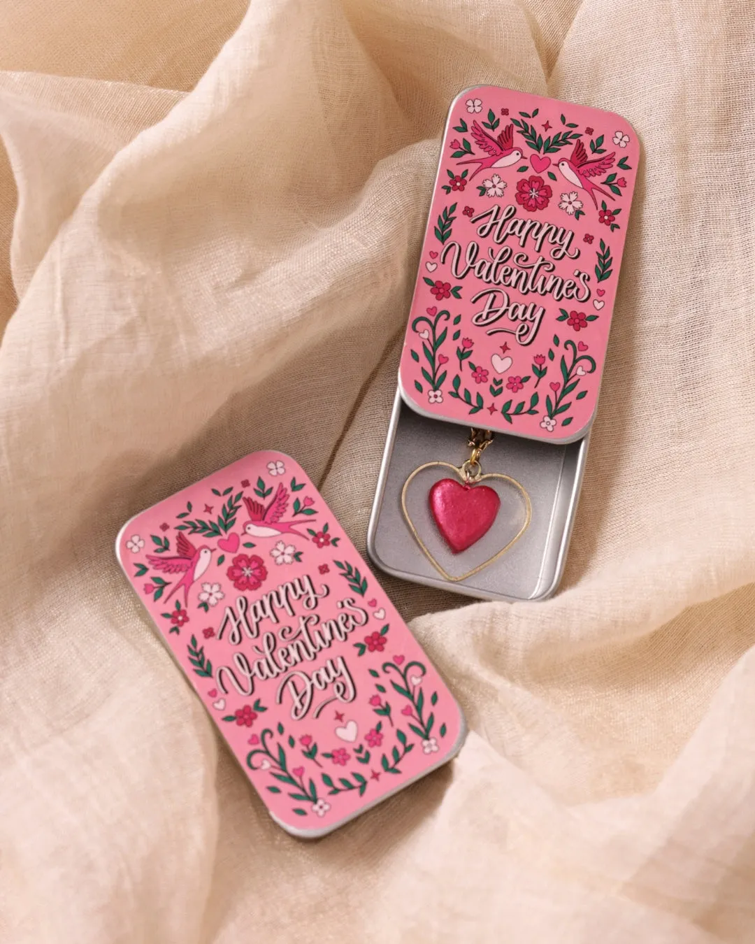 Dainty Heart Chain