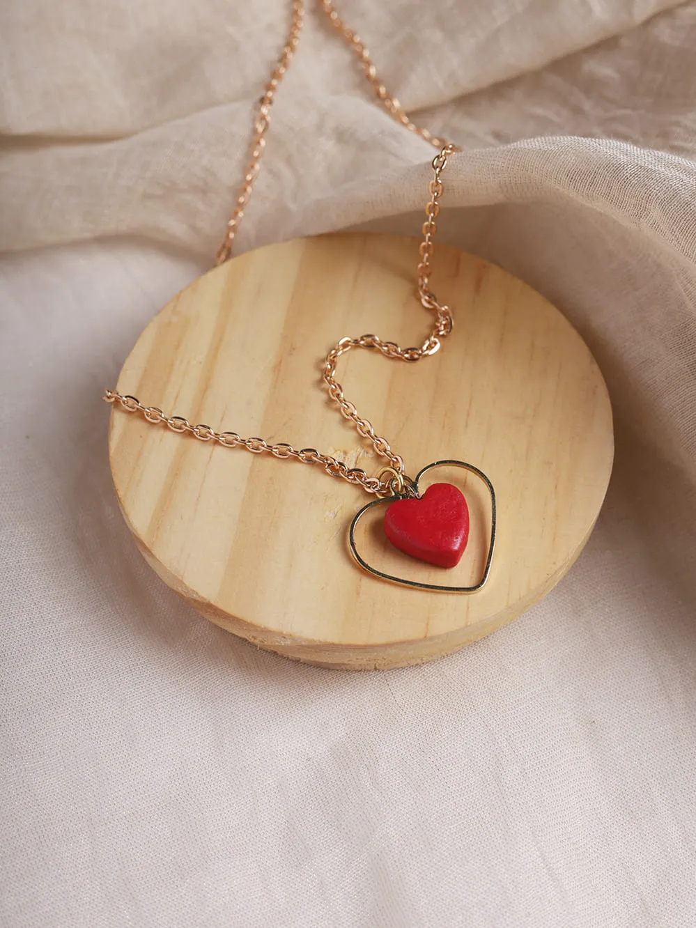 Dainty Heart Chain