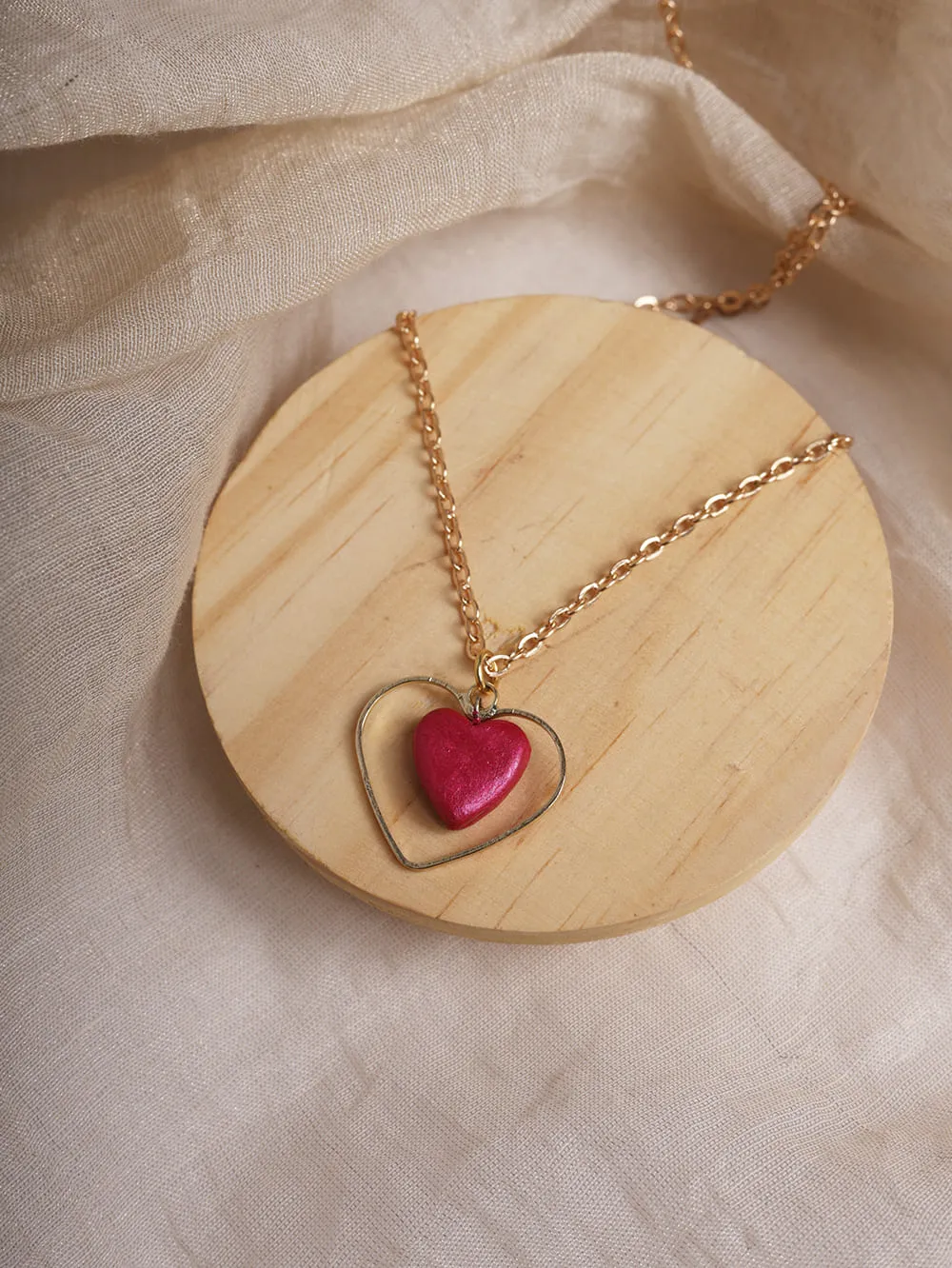 Dainty Heart Chain