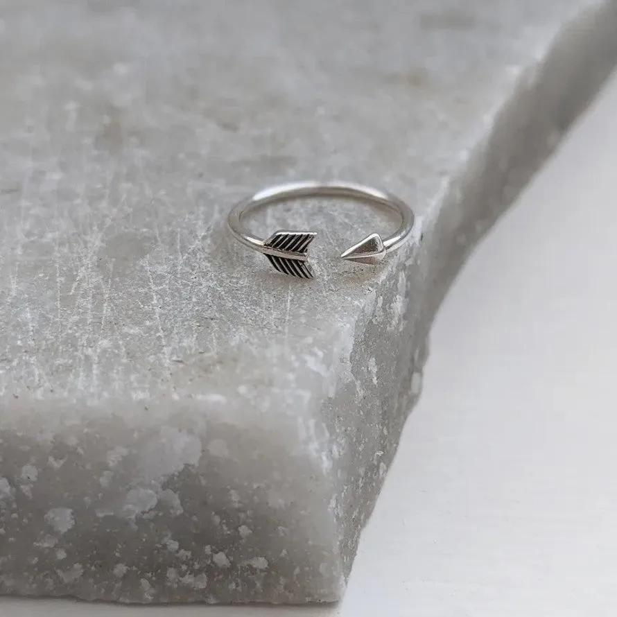 Sterling Silver Arrow Toe Ring