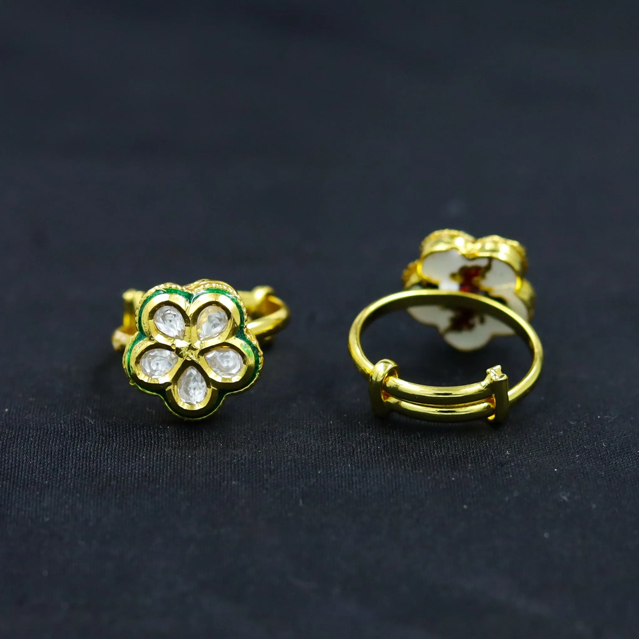 White Toe Ring 1182-5247